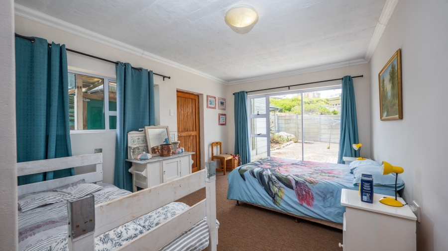 3 Bedroom Property for Sale in Struisbaai Western Cape